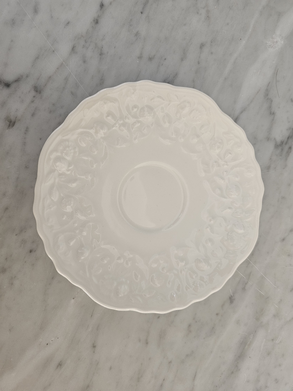 Steubenville Rose Point Tea Cup & Saucer Set White Embossed Floral Vintage - Picture 7 of 8